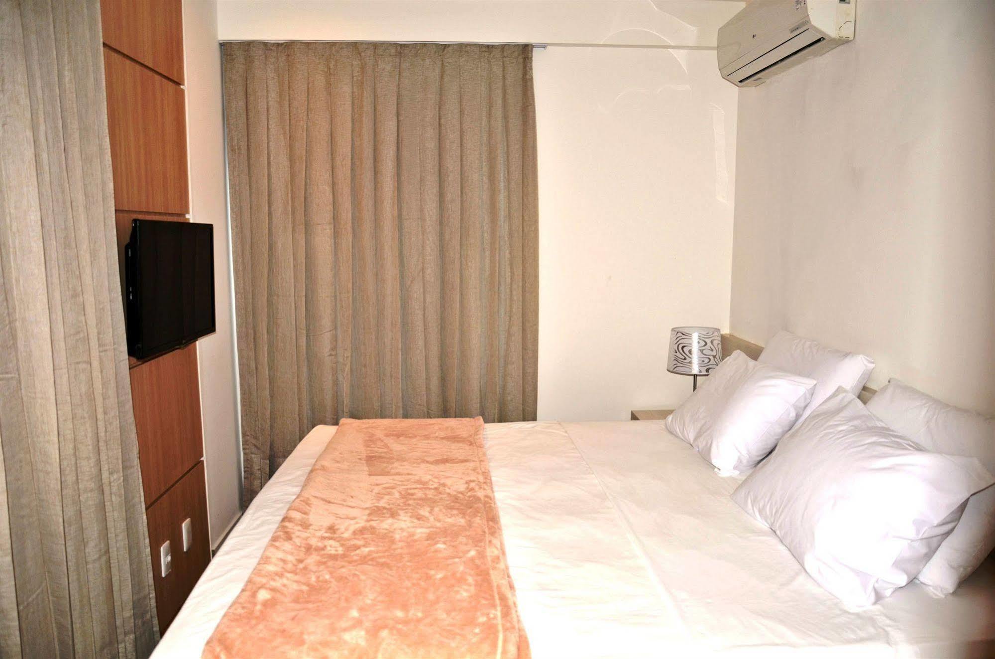 Unico Apart Hotel 페이라 데 산타나 외부 사진