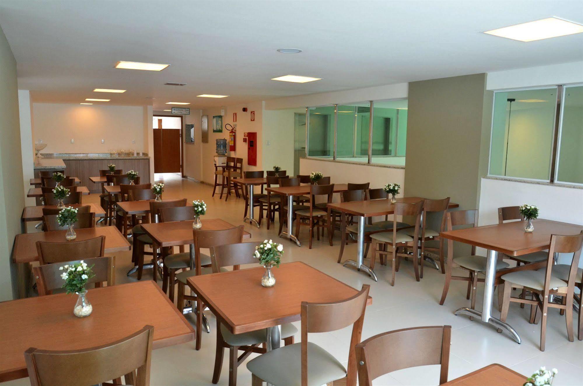 Unico Apart Hotel 페이라 데 산타나 외부 사진